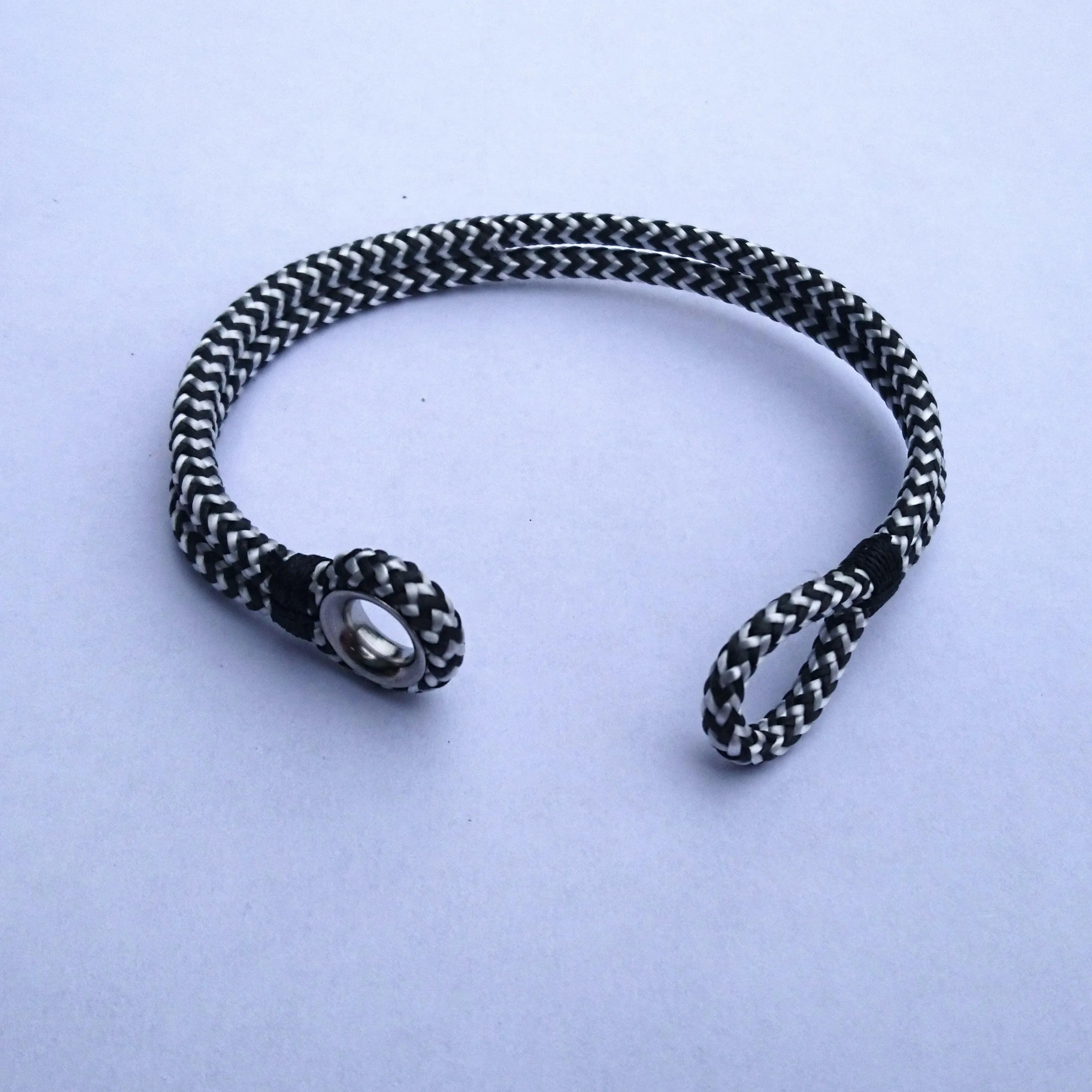 Arthur Beale Emergency Pulley Bracelet