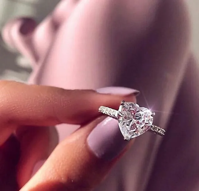 Heart-Shaped Diamond Ring | Fashion Wedding & Engagement AAA Zircon