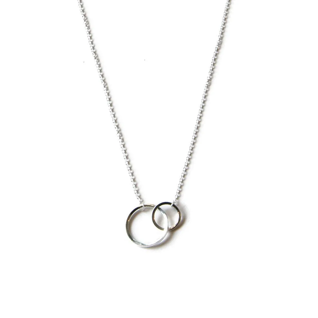 Interlocking Circles Necklace