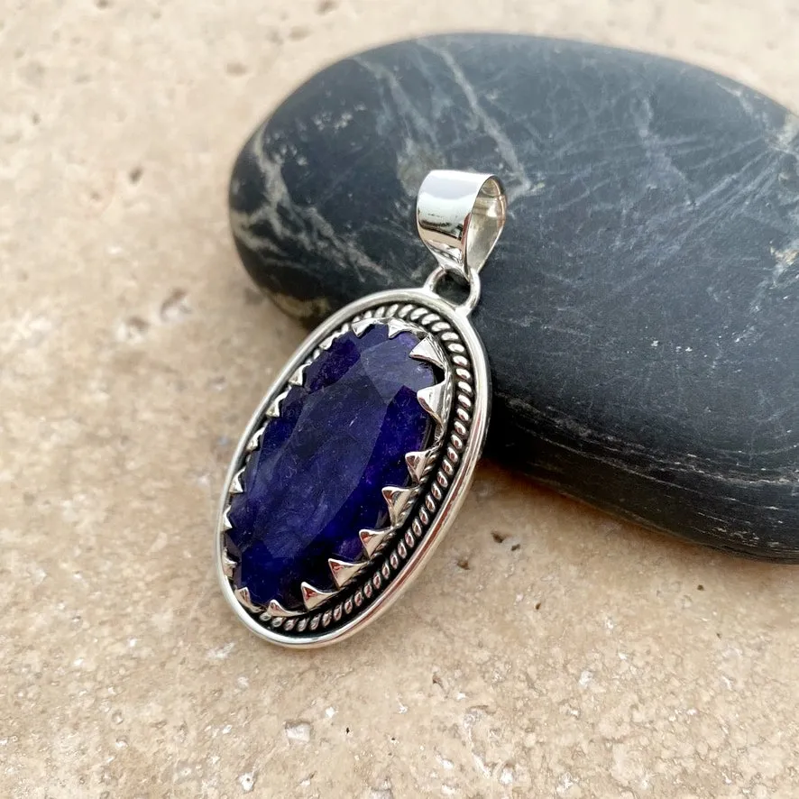 Sapphire Quartz Oval Pendant - Anjali