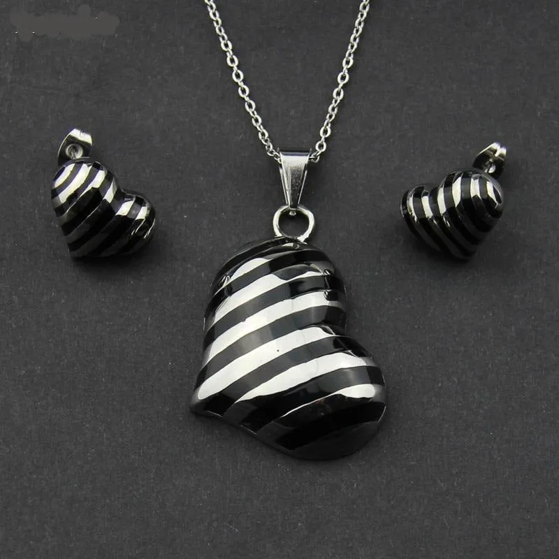 Stainless Steel Jewelry Big Heart Enamel Jewelry Set for Women in Silver Color